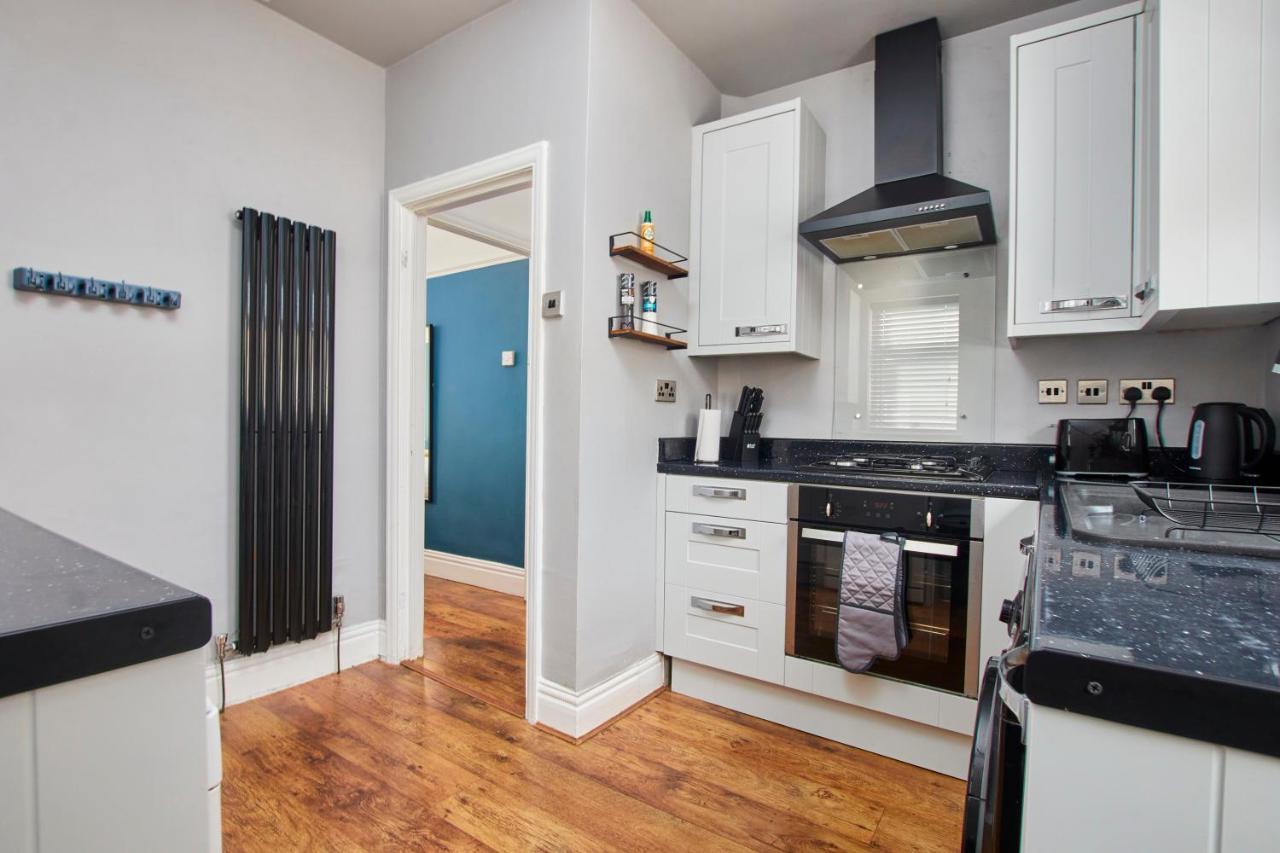 Stylish 2 Bedroom Flat - Close To Newcastle City Centre غيتْسْهيد المظهر الخارجي الصورة