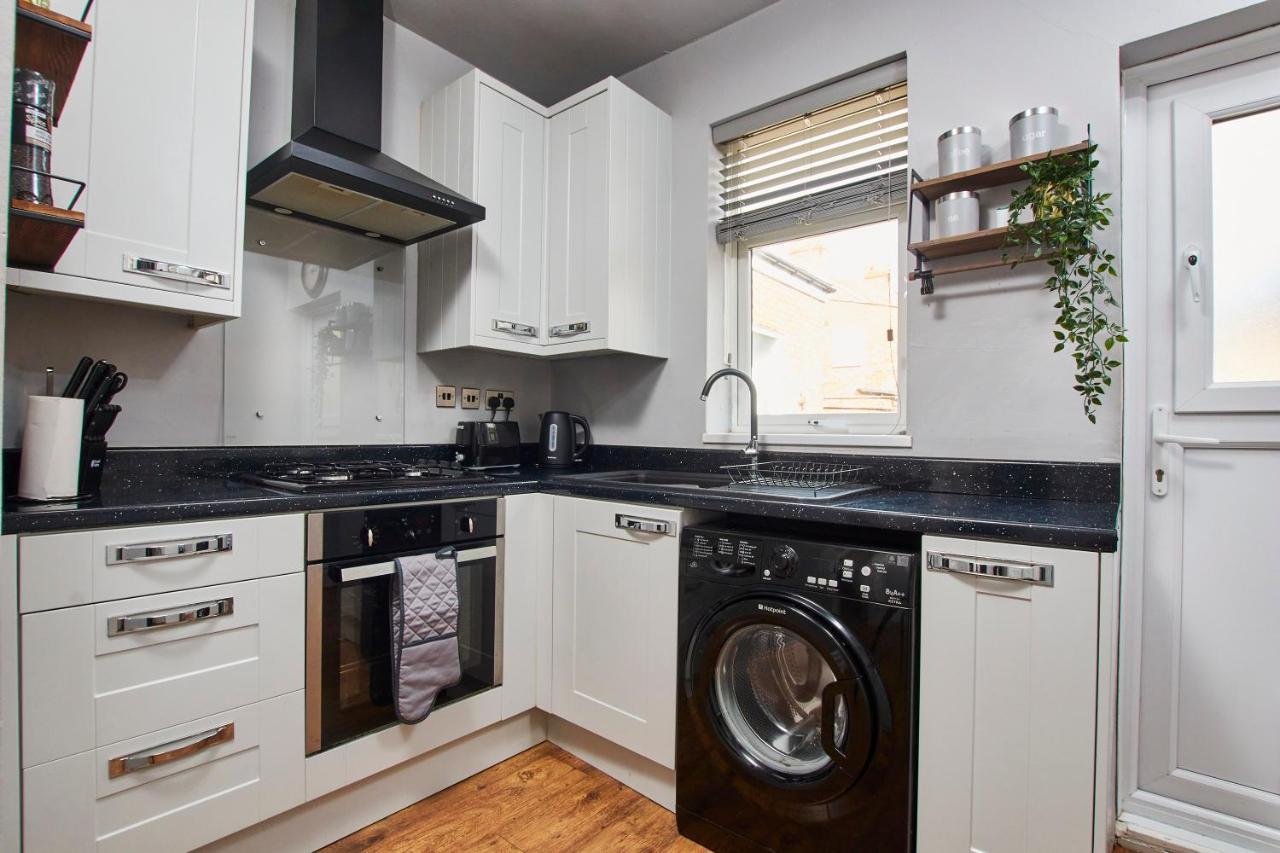 Stylish 2 Bedroom Flat - Close To Newcastle City Centre غيتْسْهيد المظهر الخارجي الصورة